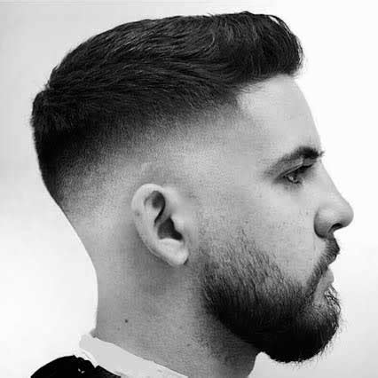 Coupe Taper Homme : Une Coiffure Tendance et Masculine